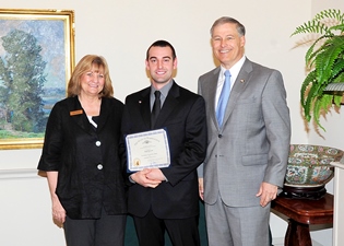 2014 Honoree Jeff Brown with Governor Jay Inslee and Trudi Inslee.